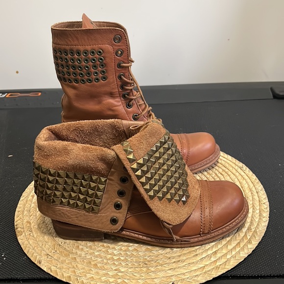 ZIGI Girl Funky Western Fold Over Leather Combat Boots Size 8.5 - Picture 14 of 16